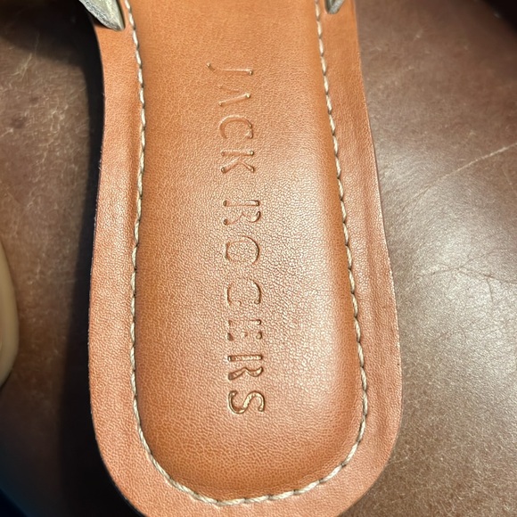 Jack Rogers Georgica Mae Sandal, Women’s Thong Sandal, Size 8, M width, platinum - Picture 3 of 4